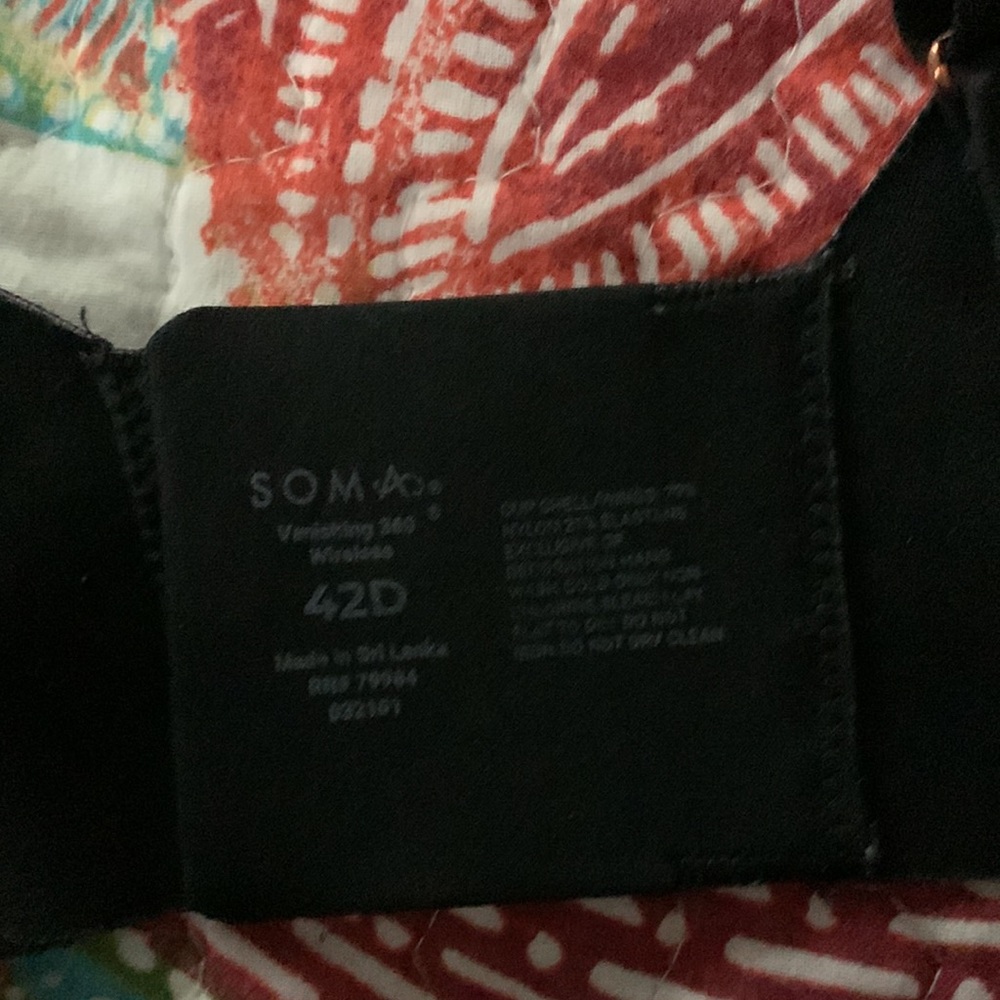 Soma bundle, 42D black bra w/ blue floral panties - Picture 3 of 3